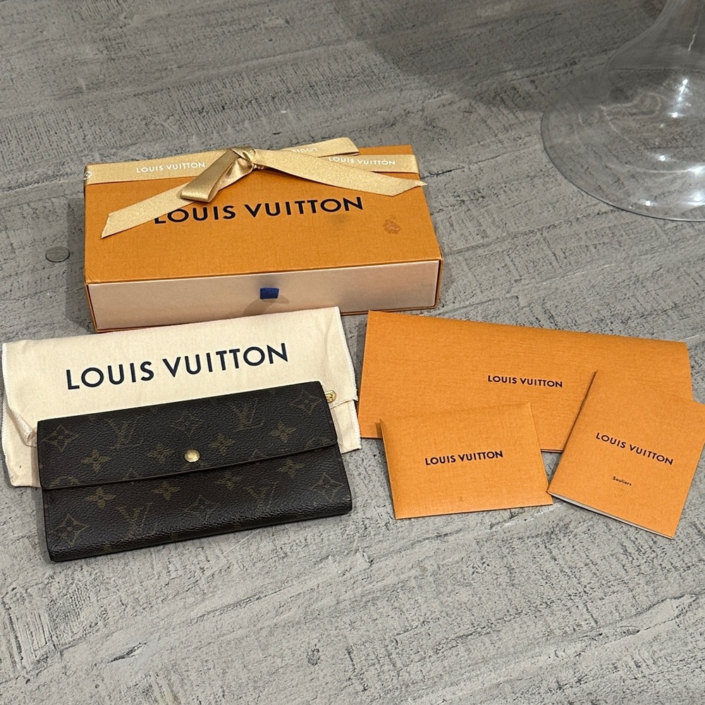 Louis Vuitton Brown Monogram wallet